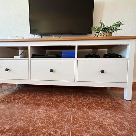 Gran Apartamento Con Parking Gratis Centro De Малага Екстериор снимка