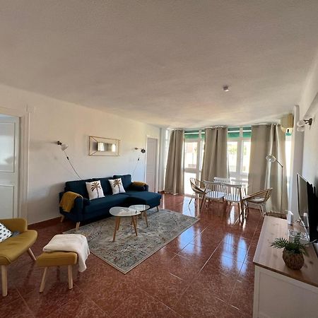 Gran Apartamento Con Parking Gratis Centro De Малага Екстериор снимка