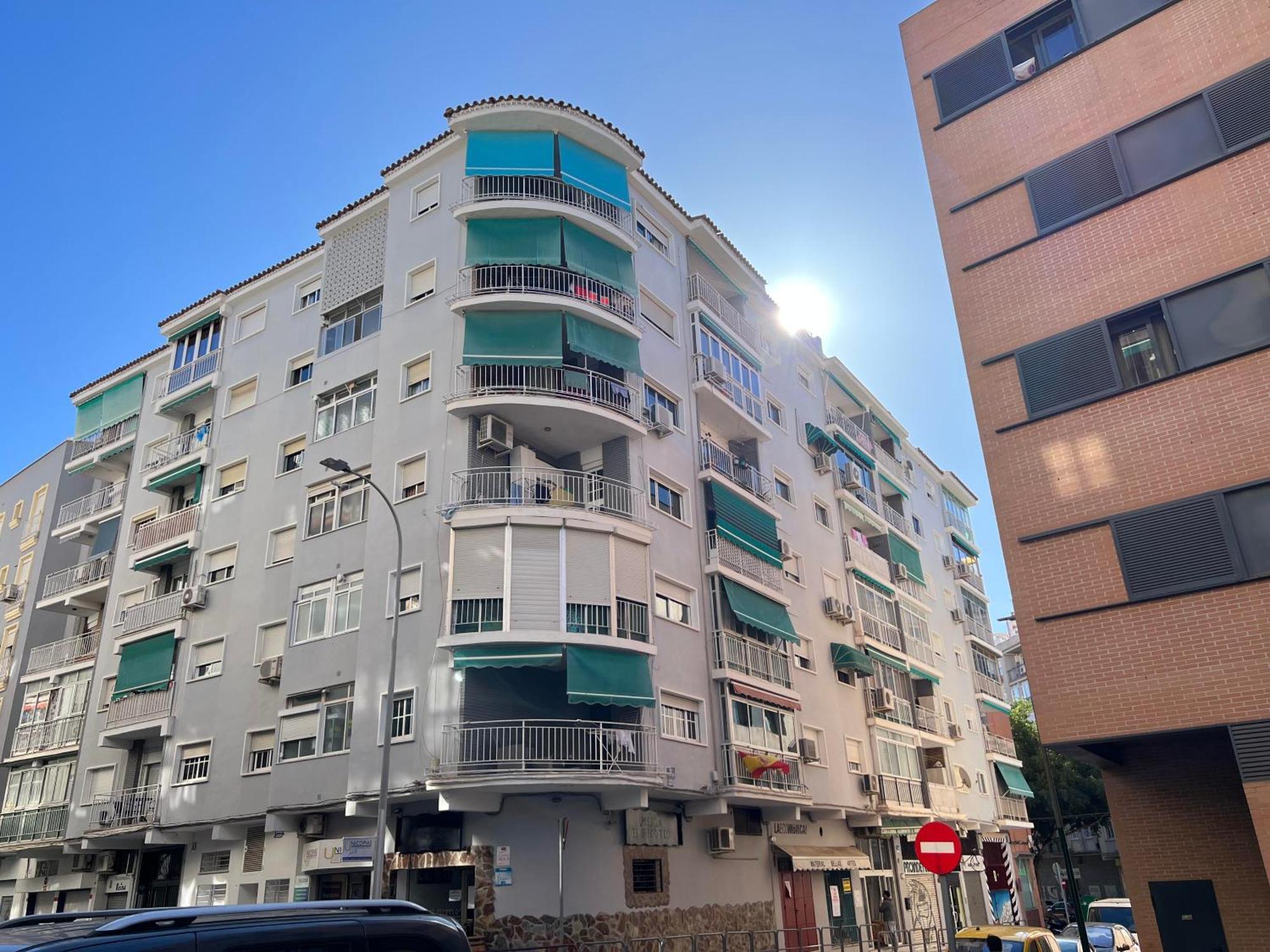Gran Apartamento Con Parking Gratis Centro De Малага Екстериор снимка